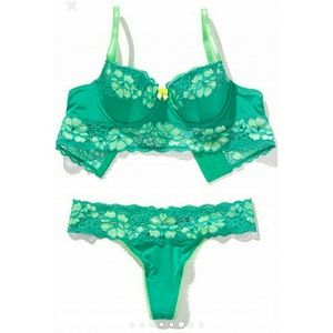 NWT! Green bra & thong lingerie set
