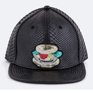 Sequence Burger -Snake Print Hat