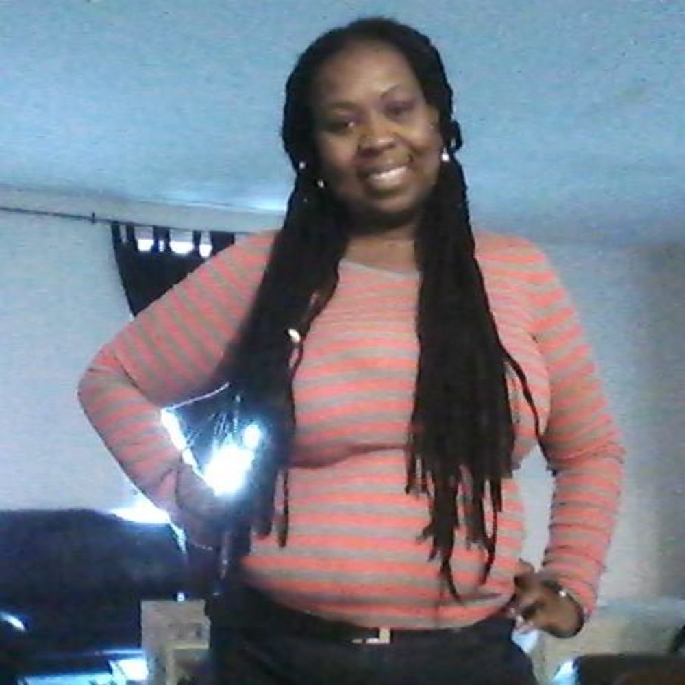 Meet your Posher, Alicia