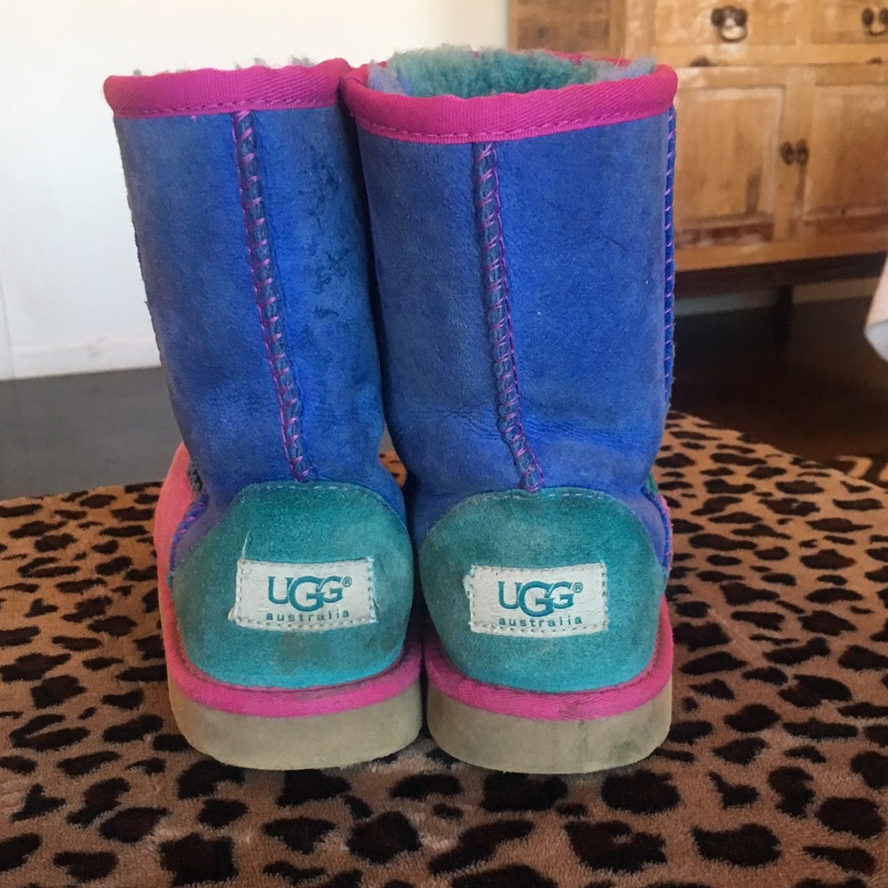 Uggs girls colorful ugh boots size 2