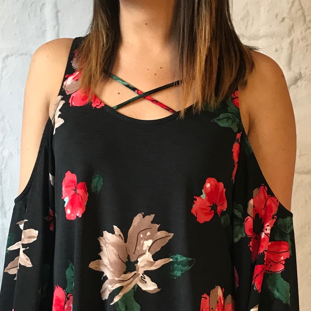 last small π Flowers in bloom tops - Picture 4 of 4