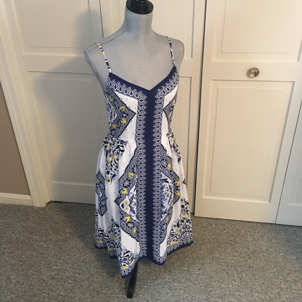 Handkerchief style Banana Republic sundress - NWT