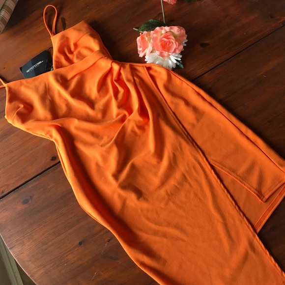 ❌SOLD❌ Seen on Kylie Jenner Orange PLT  Dress - Picture 3 of 6