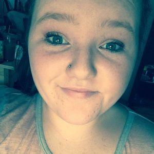 Meet your Posher, Deanna