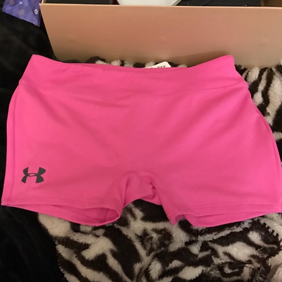 Under armour fitted shorts - Picture 2 of 3