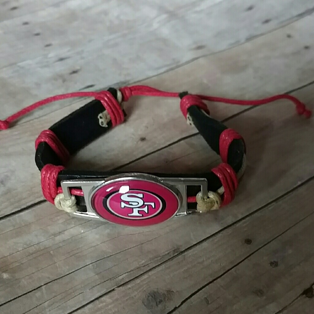 Adjustable leather 49ers football bracelet
