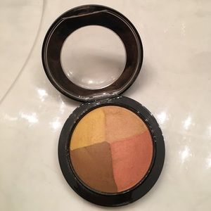 Man mineralized skin finish