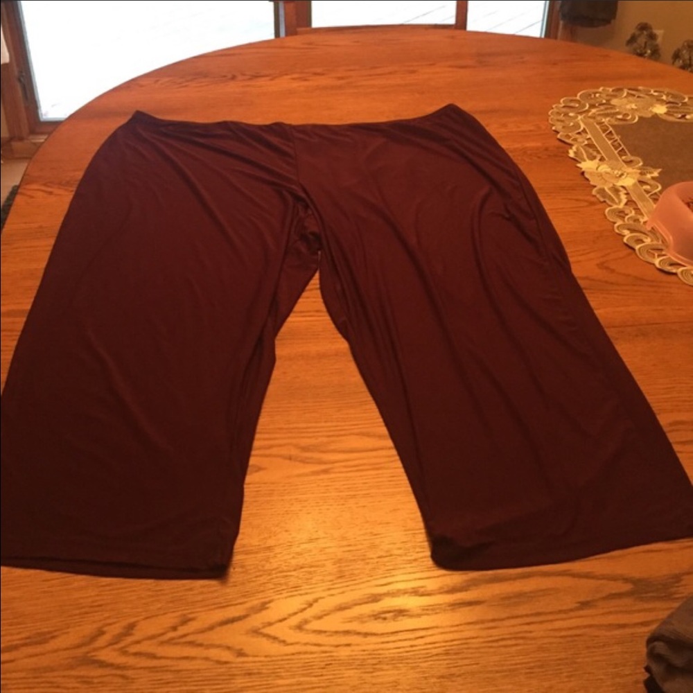 Secret treasures 3x sleep pants burgundy color