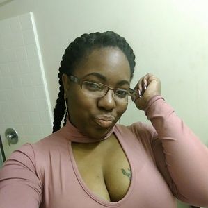 Meet your Posher, Tiesha