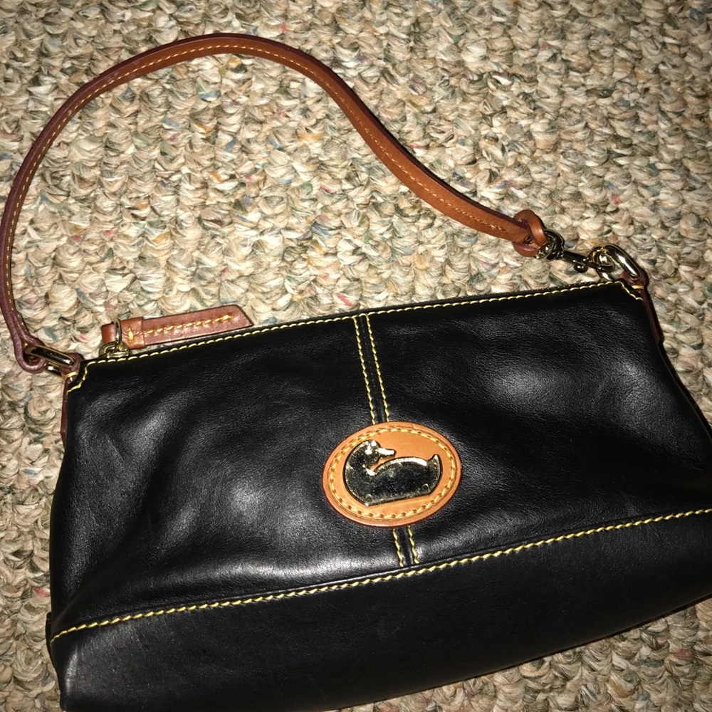 Dooney & Bourke Purse