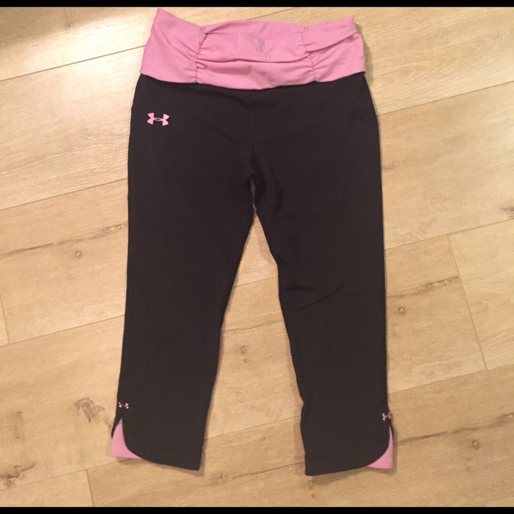 Under Armour Shatter yoga/running Capri pant