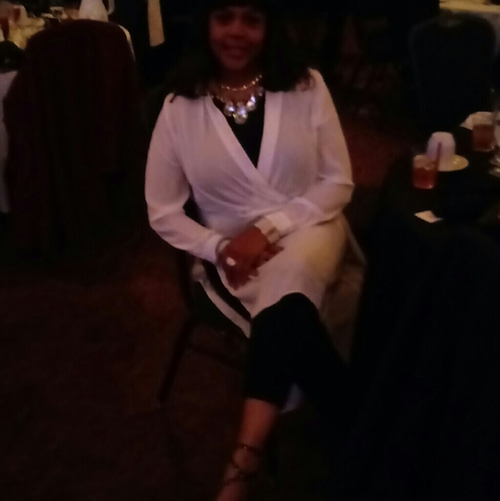 Meet your Posher, Sandra