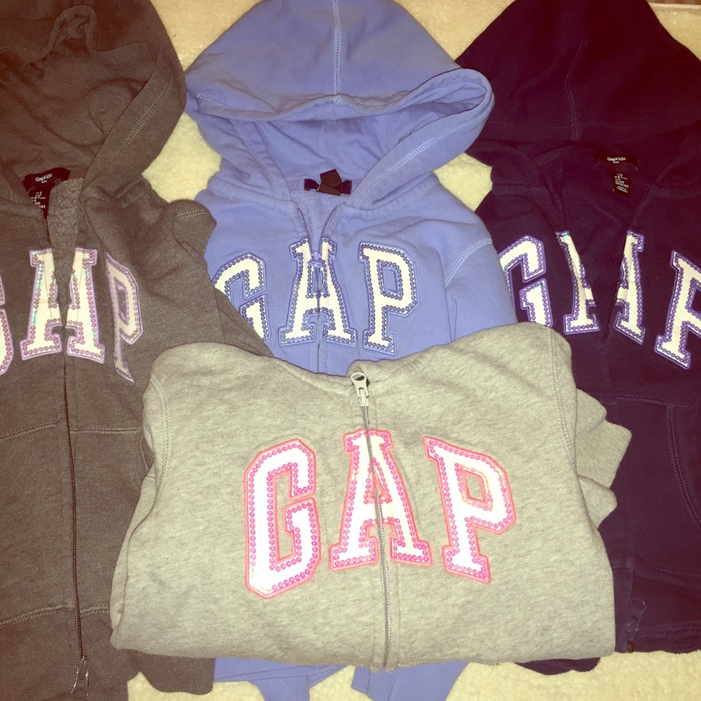 Bundle of Girls Gap Zip up hoodies sz 6/7