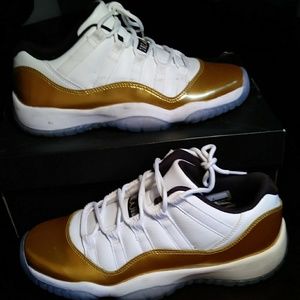Jordan 11's