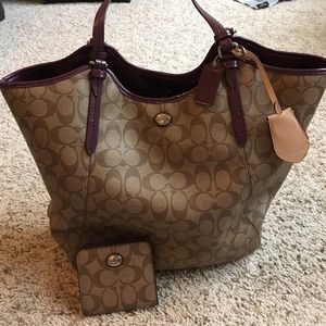 Coach purse and matching wallet