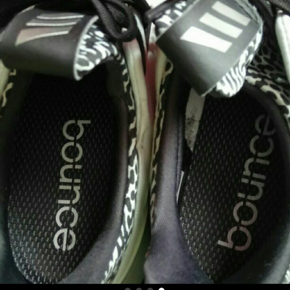 Adidas bounce - Picture 1 of 4