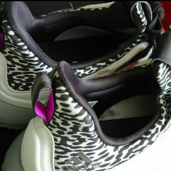 Adidas bounce - Picture 2 of 4