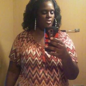 Meet your Posher, Ellisa