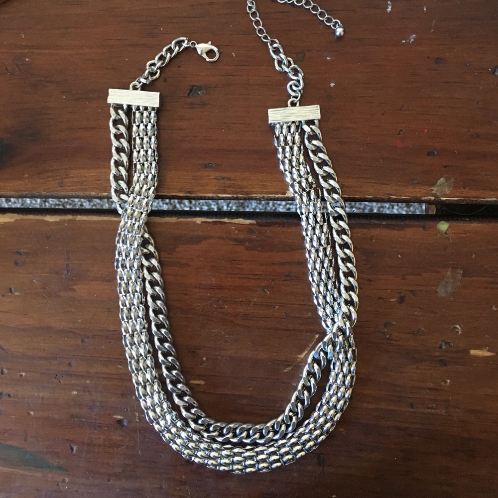 Statement necklace