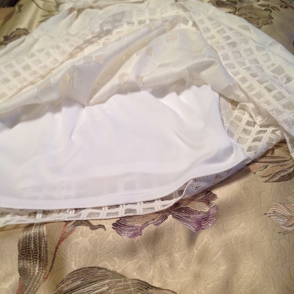 Robbie Bee lace dress - Picture 4 of 6