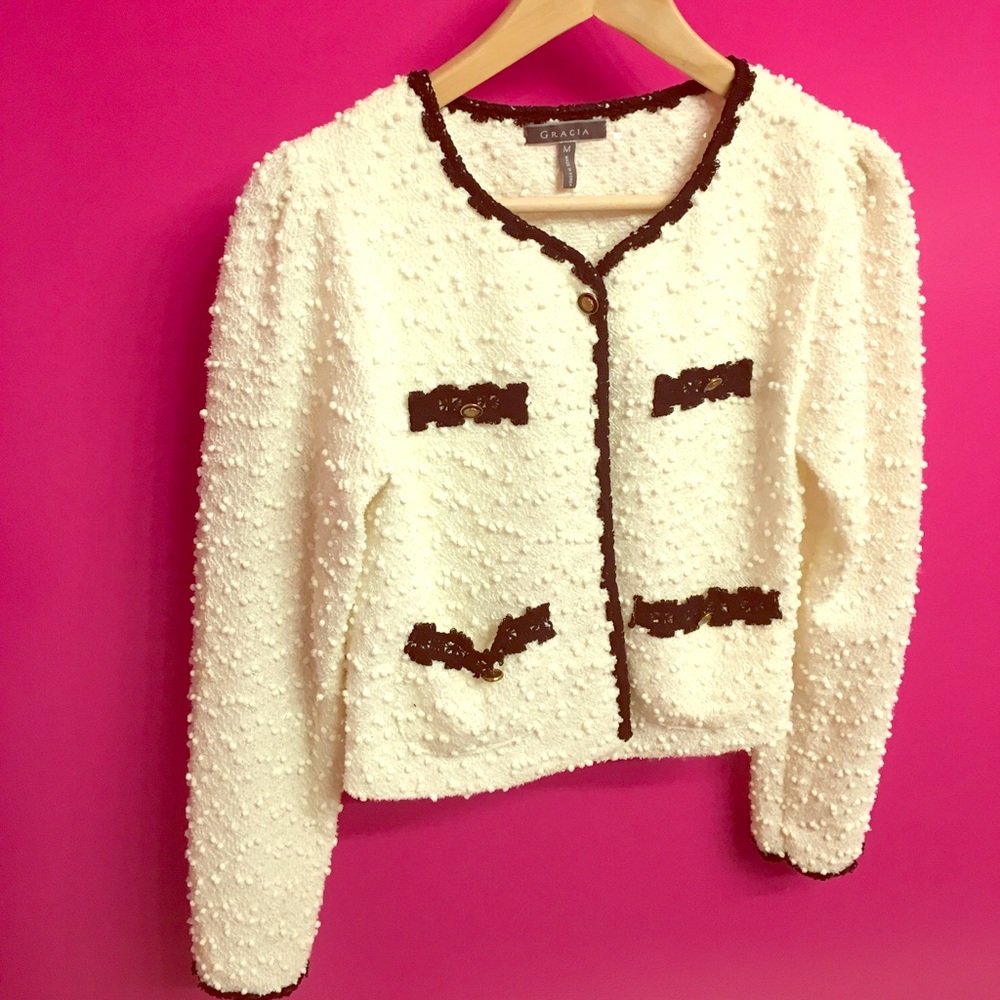 Short wasted blazer