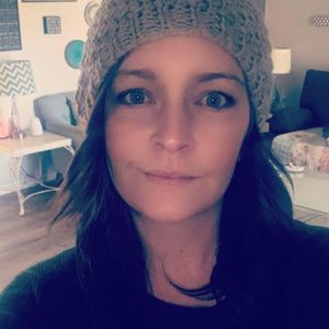 Meet your Posher, Holly