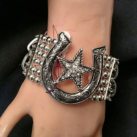 Bracelet - Picture 2 of 2