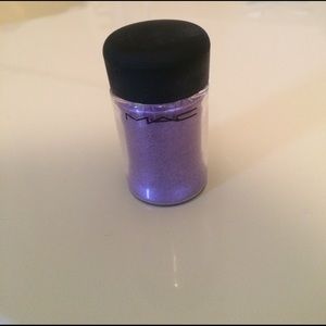 MAC COSMETIC pigment powder