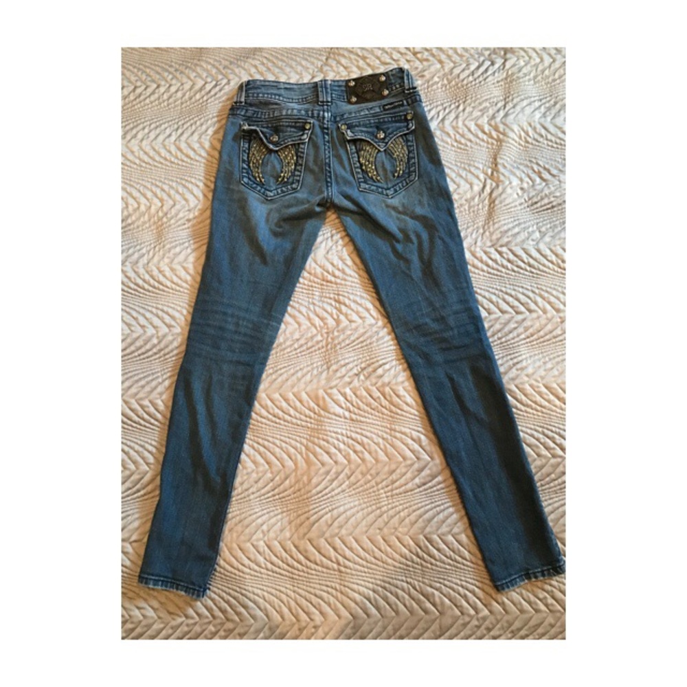 Miss Me skinny jeans!