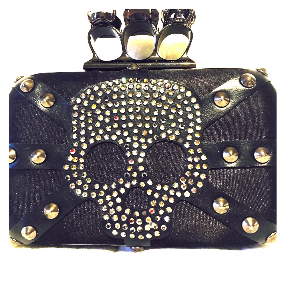 ☠️Rhinestone Skull Clutch☠️