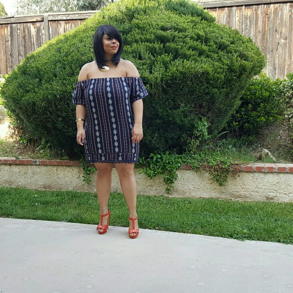 OFF THE SHOULDER NAVY PRINT DRESS - Picture 3 of 3