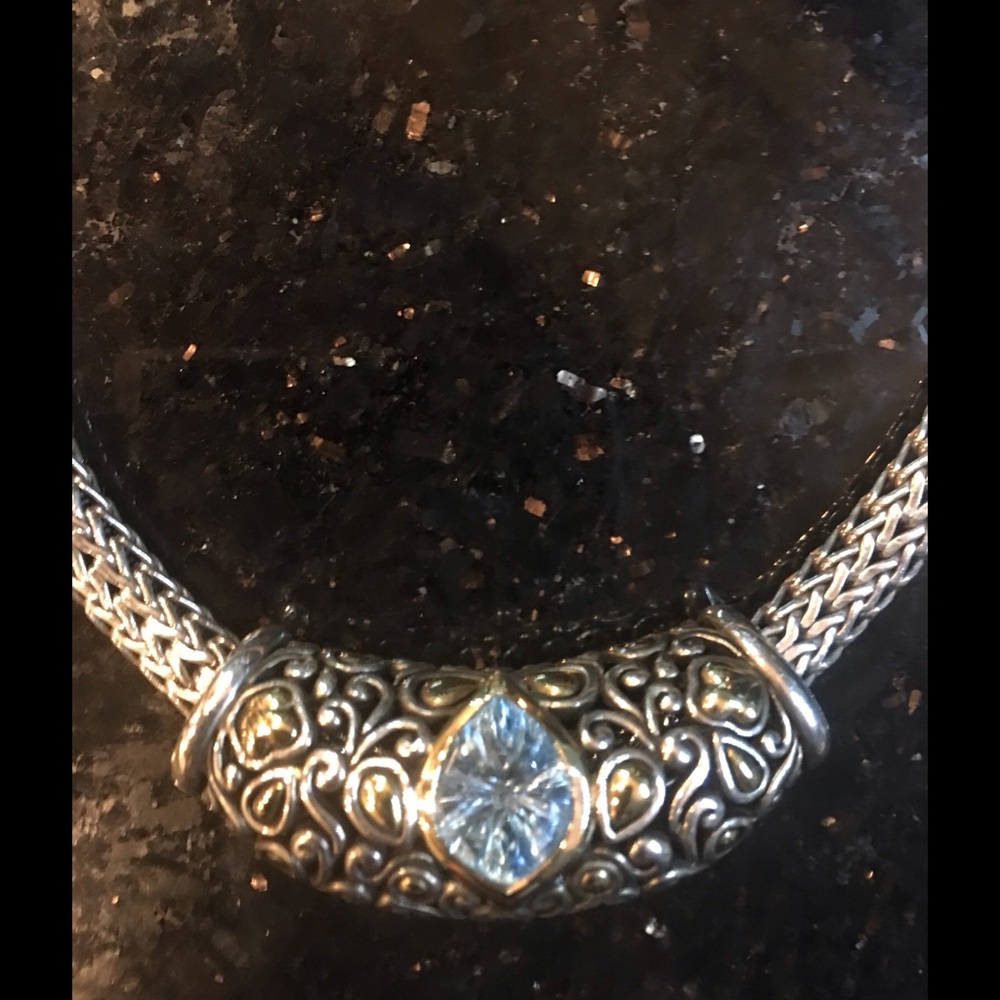 John Hardy necklace Sale on both!💖💘🎈🎈🎈🎈