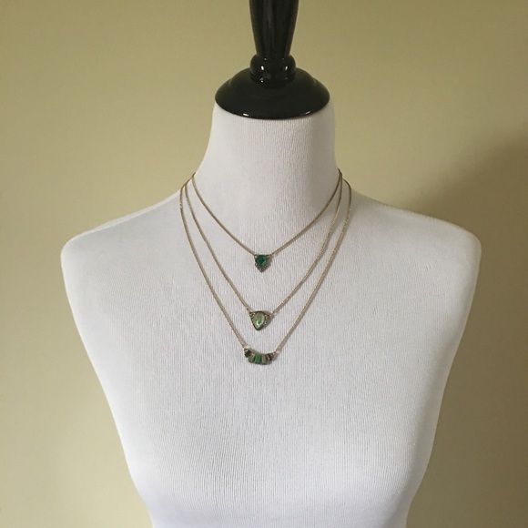 3 in 1 Layered Necklace Gold and Green - Picture 5 of 6