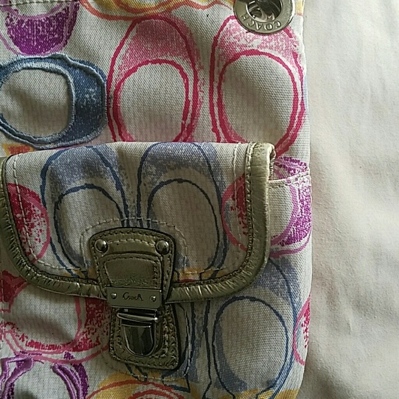 Coach "Poppy" Shoulder Bag - Picture 4 of 8