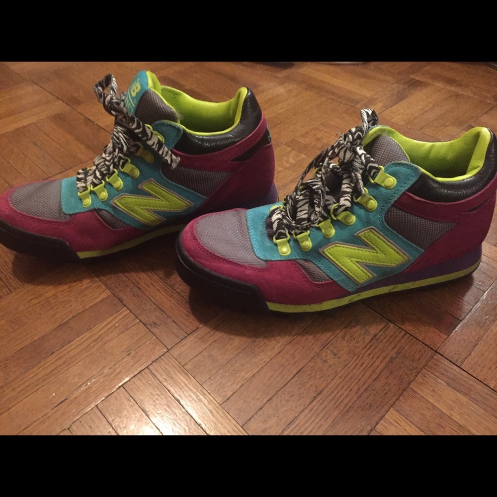 Sold only in Japan- Women's New Balance