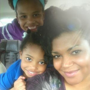 Meet your Posher, Lydia