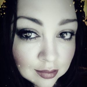 Meet your Posher, Rosy