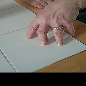 14k  milon white gold ring size 7