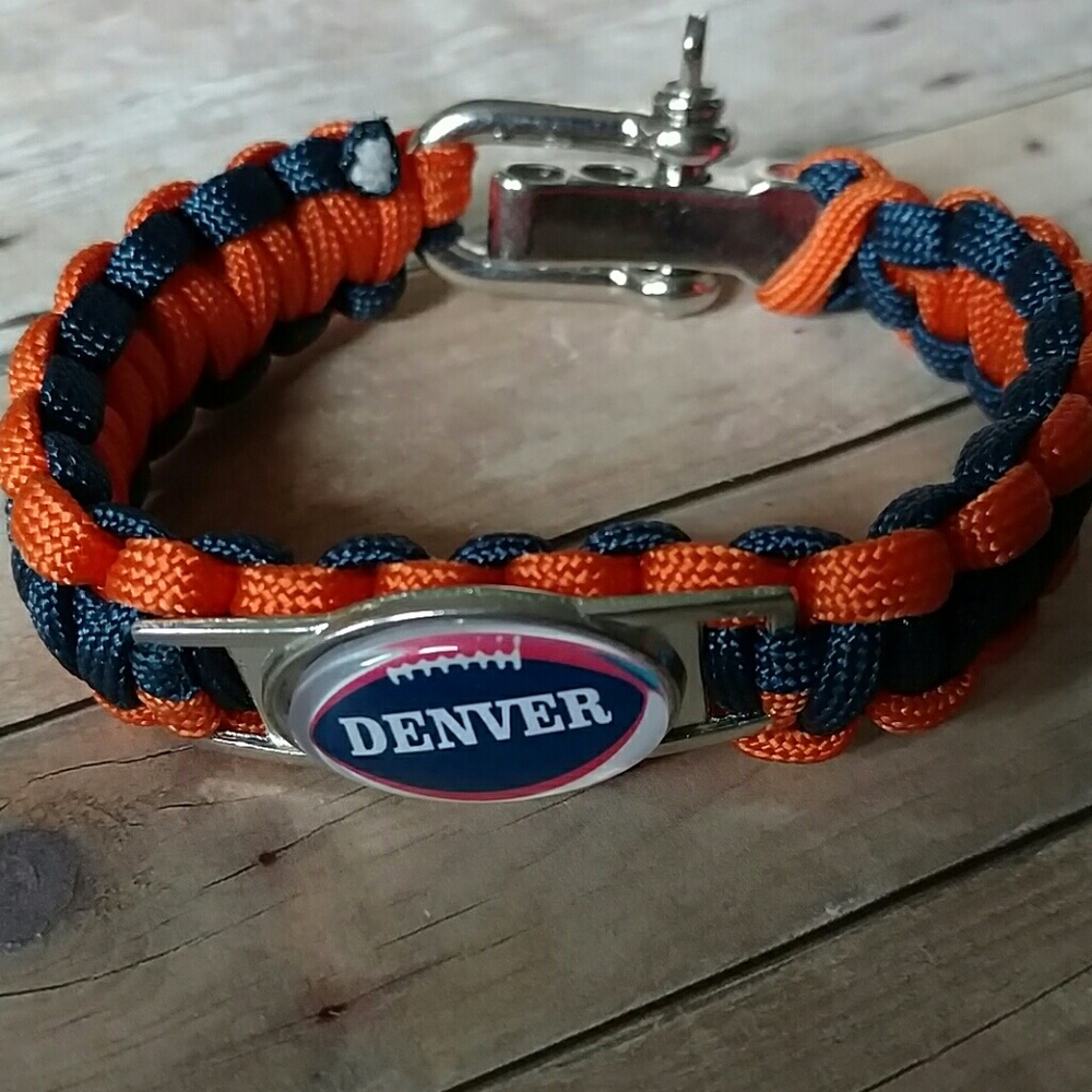 Adjustable paracord Denver NFL football Bracelet