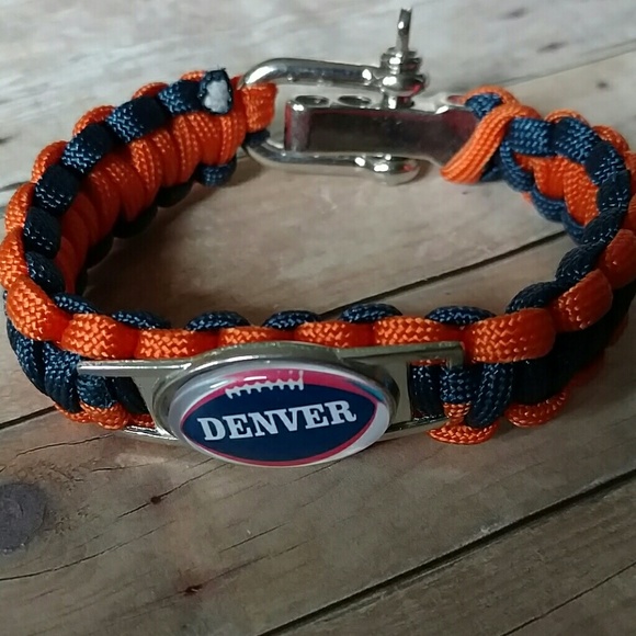 Adjustable paracord Denver NFL football Bracelet - Picture 1 of 3
