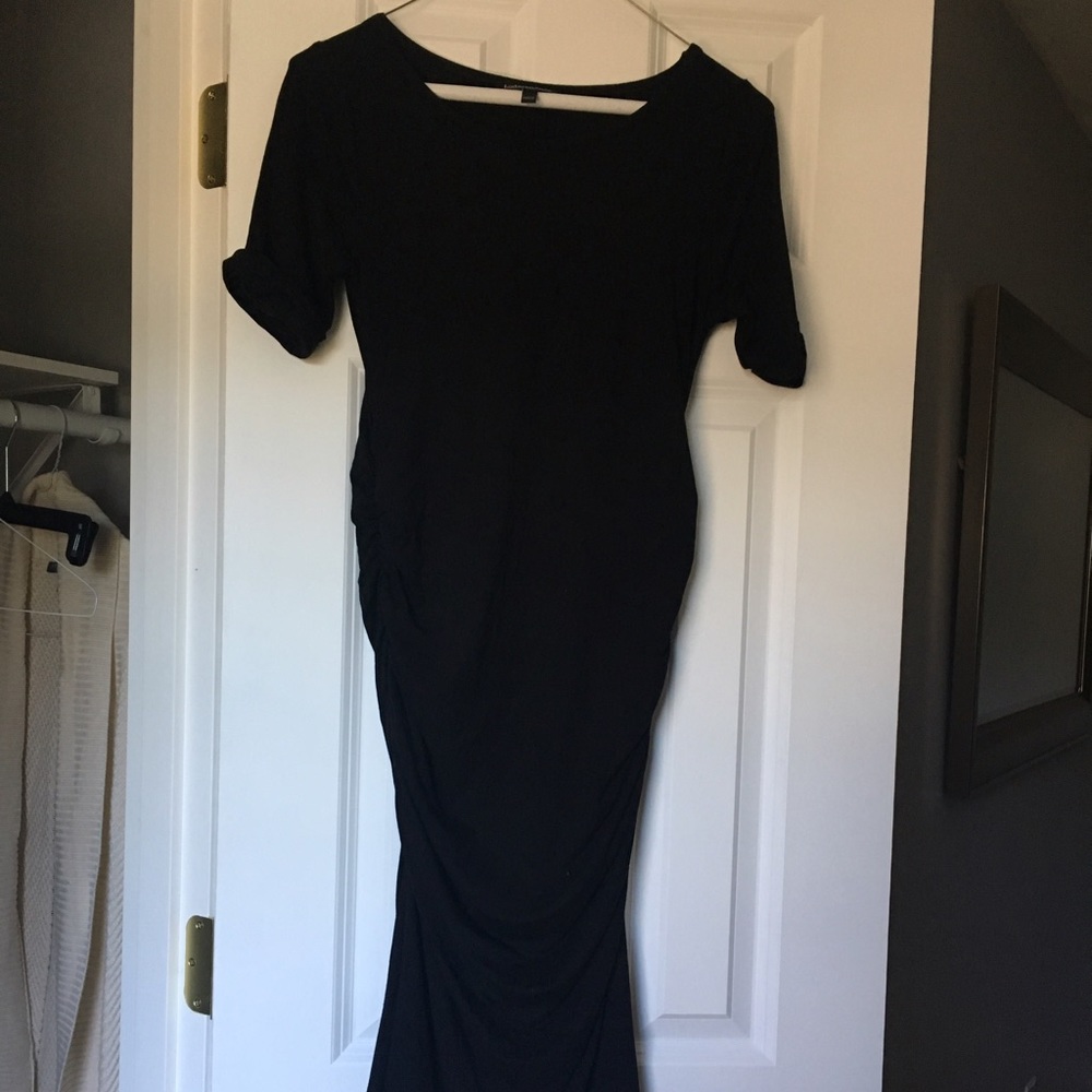 IsabellaOliver Maternity Dress