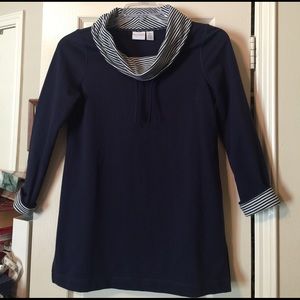 Like new Chicos navy tunic