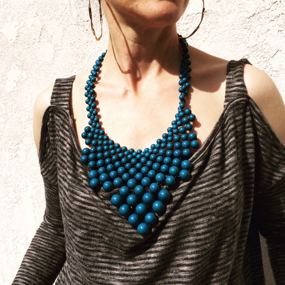 Cold-Shoulder Lounge Slouchy Top New - Picture 6 of 8