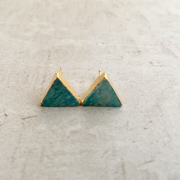 ⭐️ ONE LEFT ⭐️ Natural Turquoise Triangle Studs - Picture 6 of 8