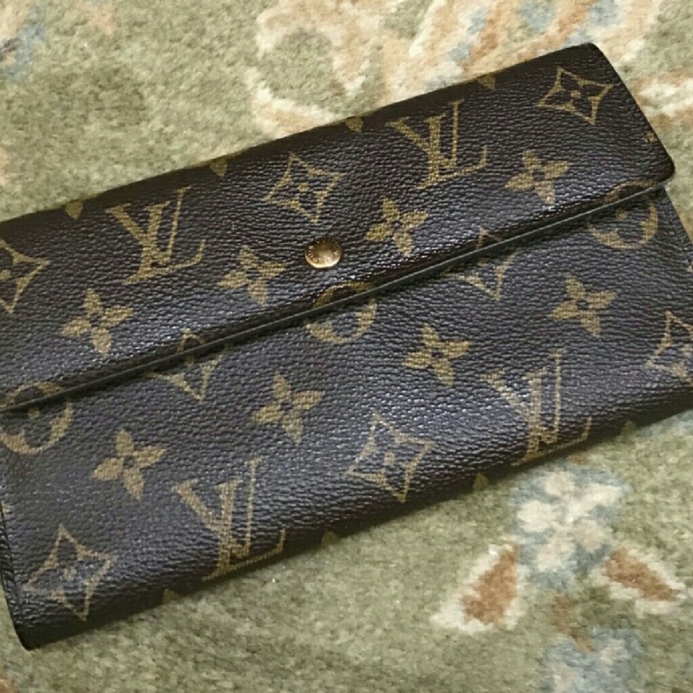 Louis Vuitton Wallet
