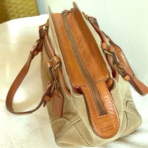 Authentic Coach Suede Purse H05S-7474