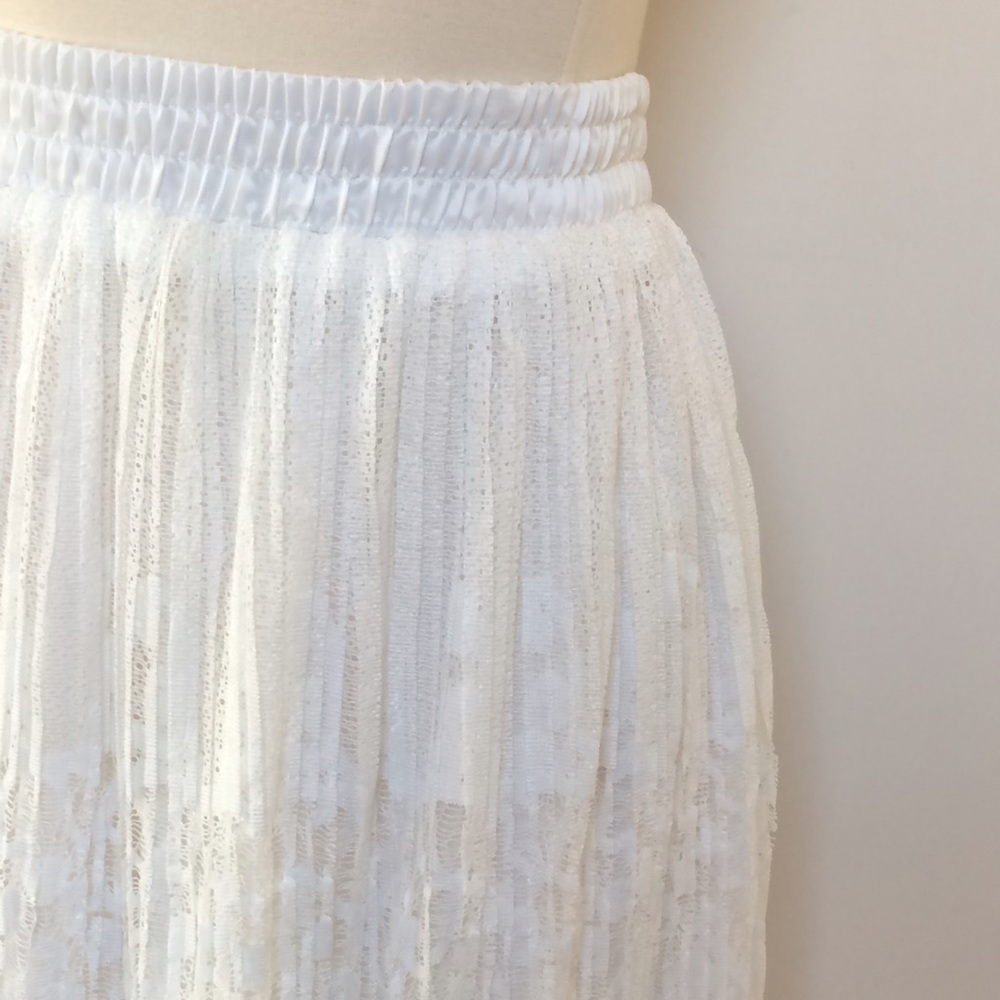 White Lace Pleated Midi Skirt New - Picture 3 of 8