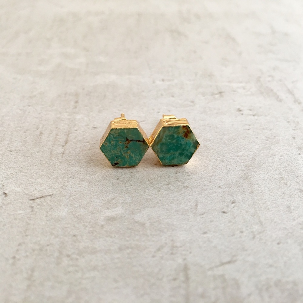 ⭐️ ONE LEFT ⭐️ Natural Turquoise Hexagon Studs - Picture 4 of 8