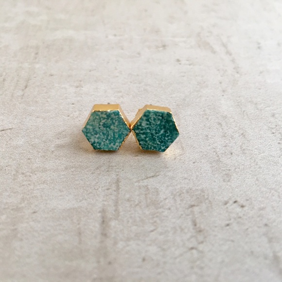 ⭐️ ONE LEFT ⭐️ Natural Turquoise Hexagon Studs - Picture 6 of 8