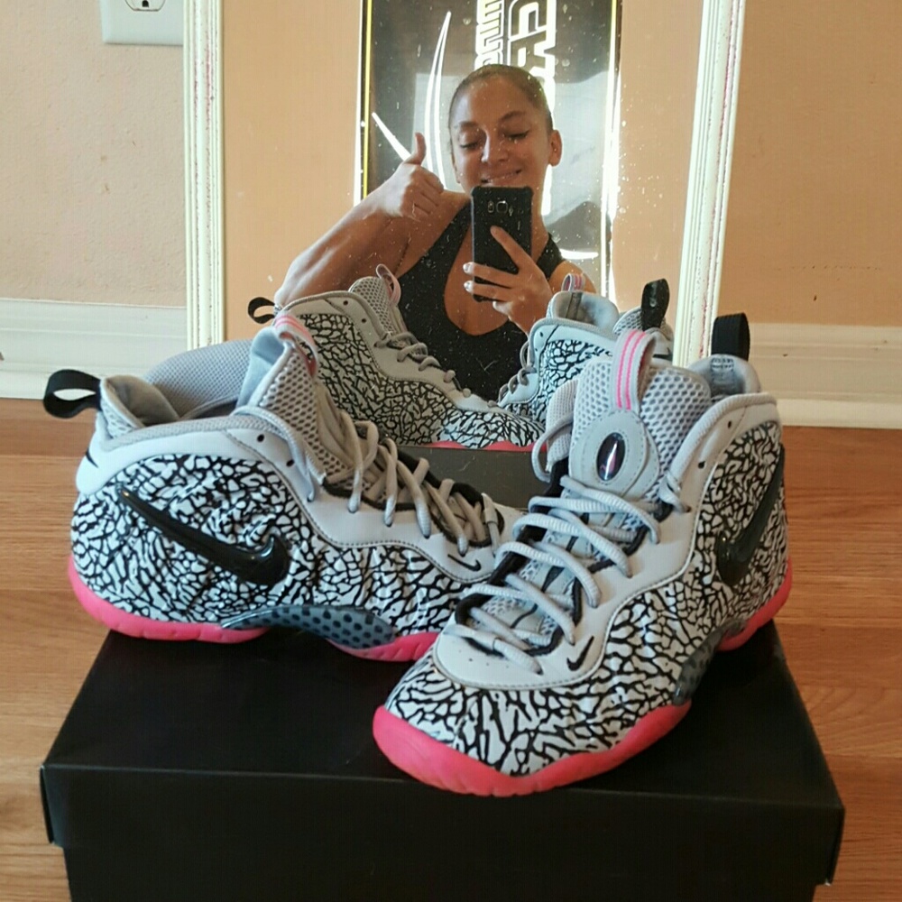 Nike foamposite. Ready to ship!